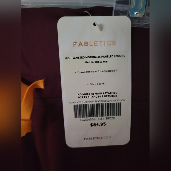 NWT Fabletics High-Waisted Motion365® Paneled Legging Burgundy/Golden XS Short - Picture 7 of 8
